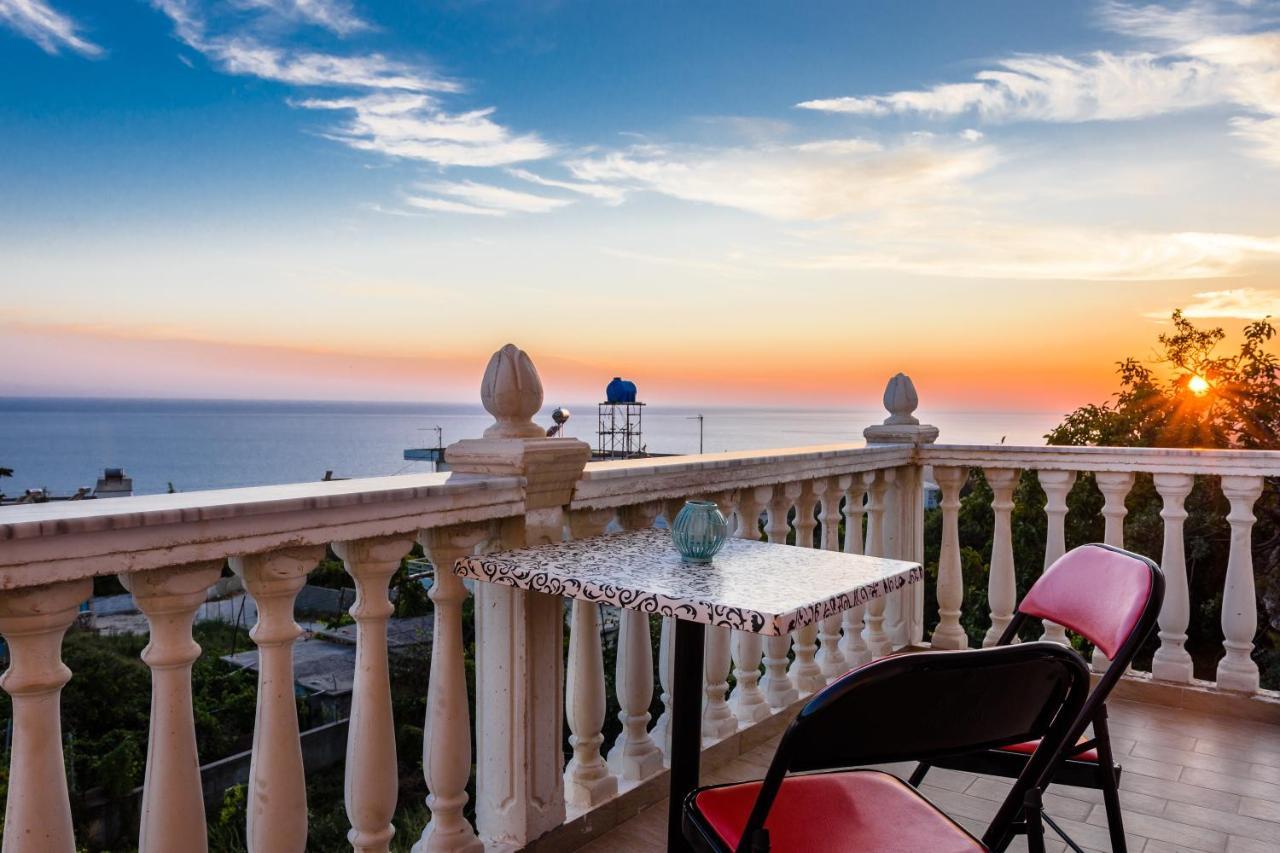 Dorvin Apartments ديرمي المظهر الخارجي الصورة